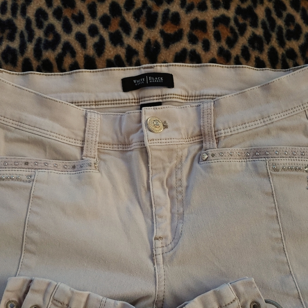 White House Black Market jeans. SIZE 4 - Picture 5 of 8